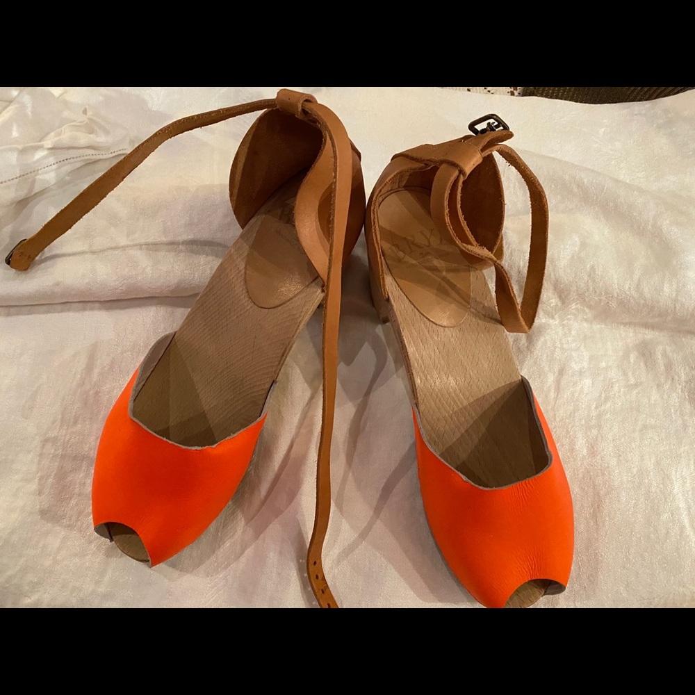 BRYR leather open toe custom sandal clog - Picture 5 of 5
